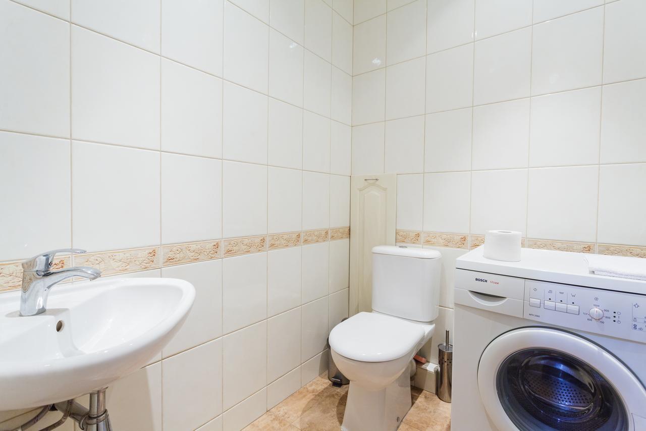 Apartment In Complex Korona On Knyazhyi Zaton 21 Kiev Buitenkant foto
